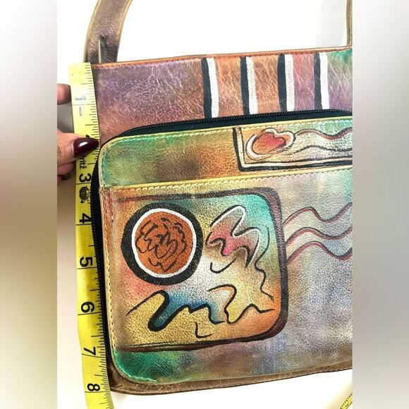 Anuschka Extendable Leather Crossbody Bag - Picture 15 of 16